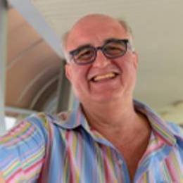 Five-star rating from NeuroVera customer with positive review of memory and focus benefits